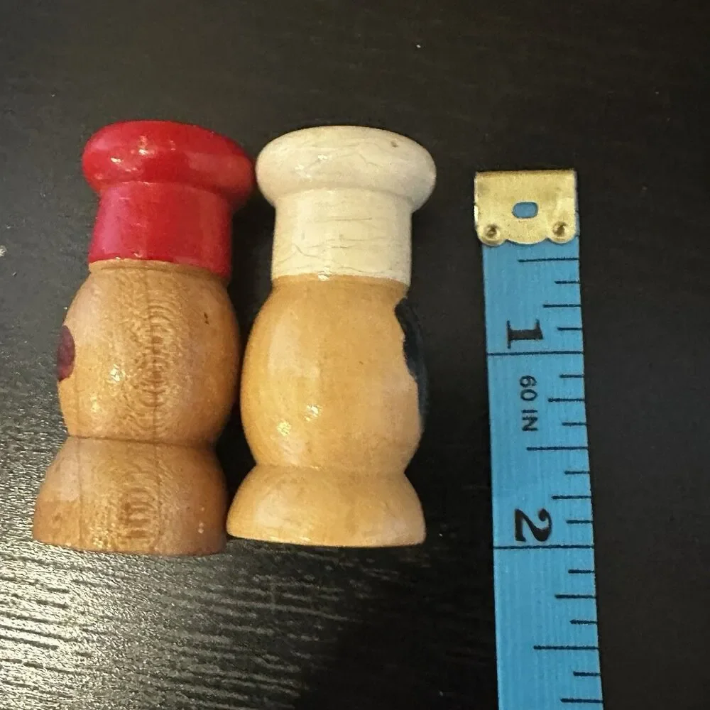 Vintage 1950’s‎ Wooden Chef’s Salt and Pepper Shakers Set With Cork Stoppers